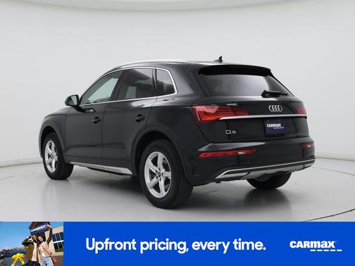 Black 2023 Audi Q5 Premium