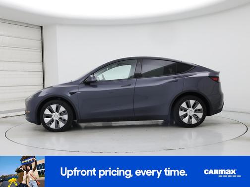 Gray 2023 Tesla Model Y Long Range