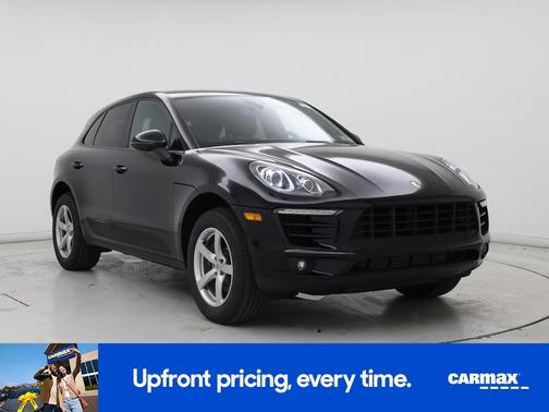 Black 2018 Porsche Macan