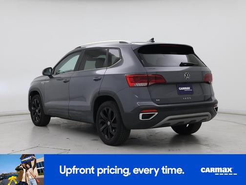 Gray 2023 Volkswagen Taos SE