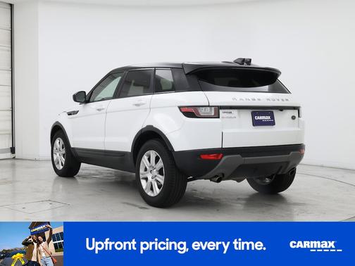 White 2017 Land Rover Range Rover Evoque SE