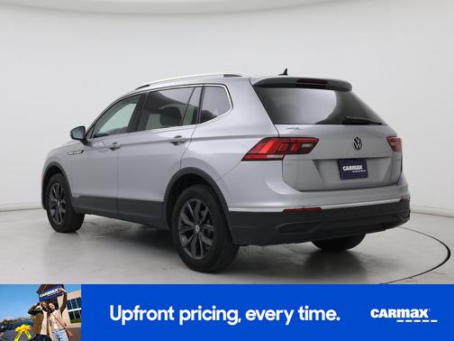 Silver 2023 Volkswagen Tiguan SE