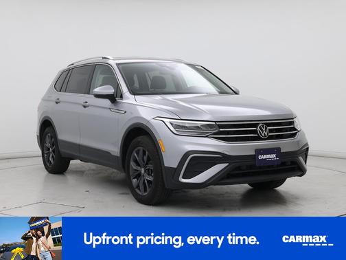 Silver 2023 Volkswagen Tiguan SE