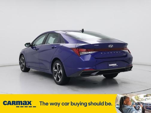 2022 Hyundai ELANTRA Limited