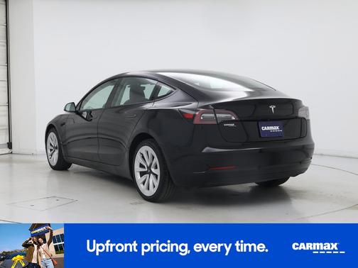 Black 2023 Tesla Model 3