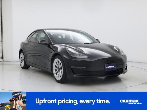 Black 2023 Tesla Model 3