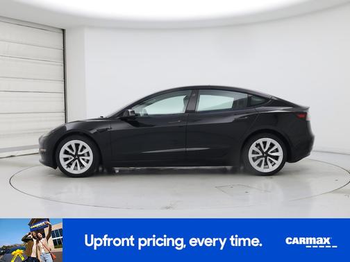 Black 2023 Tesla Model 3