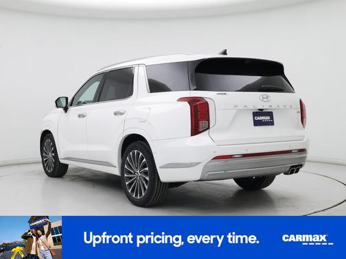 White 2023 Hyundai PALISADE Calligraphy