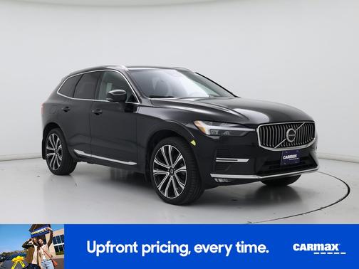 2023 Volvo XC60 B5 Ultimate Bright Theme