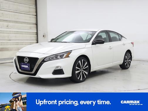 2022 Nissan Altima SR