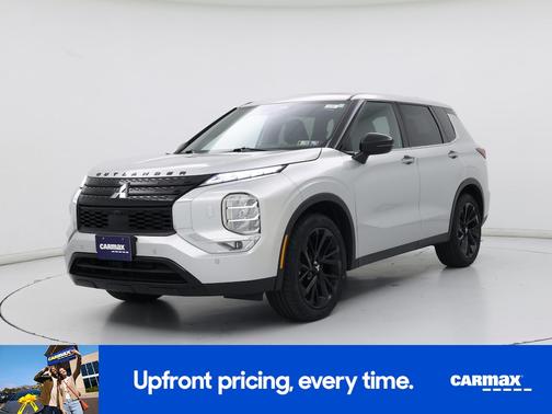 2022 Mitsubishi Outlander Black Edition