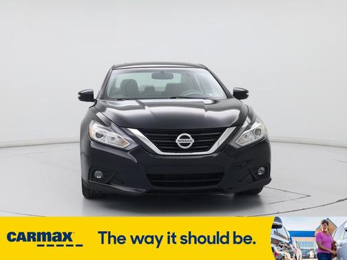 2017 Nissan Altima SV