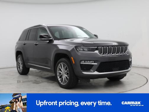 2022 Jeep Grand Cherokee Summit