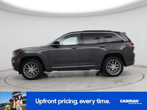 2022 Jeep Grand Cherokee Summit