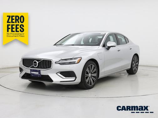 Silver 2022 Volvo S60 Recharge Plug-In Hybrid T8 Inscription