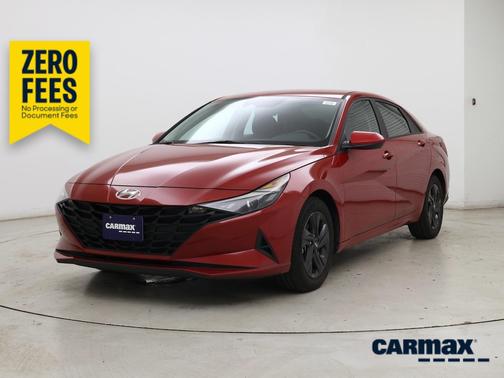 Red 2022 Hyundai ELANTRA SEL