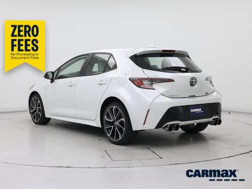 White 2022 Toyota Corolla Hatchback XSE