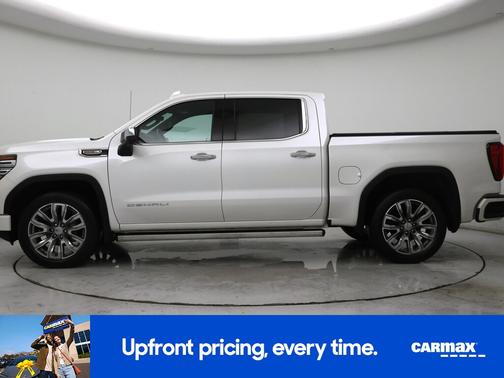 White 2022 GMC Sierra 1500 Denali