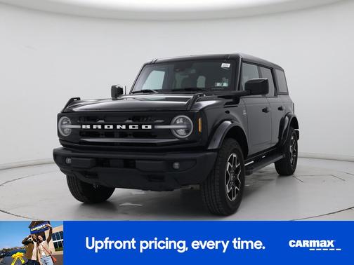 Black 2023 Ford Bronco Outer Banks