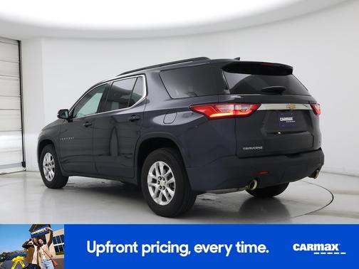 Gray 2020 Chevrolet Traverse LT Leather