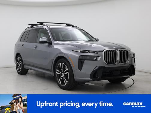 Gray 2023 BMW X7 xDrive40i