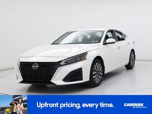 2023 Nissan Altima SV