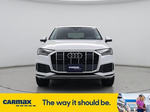 2023 Audi Q7 Premium Plus