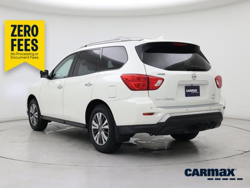 Pearl 2020 Nissan Pathfinder SL