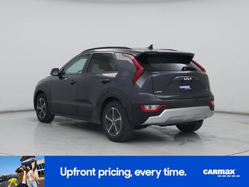 Gray 2023 Kia Niro EX