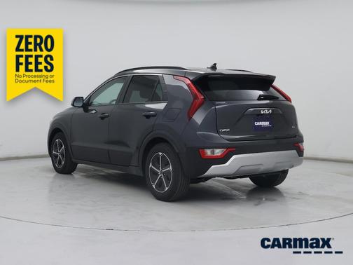 Gray 2023 Kia Niro EX