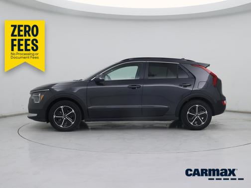 Gray 2023 Kia Niro EX