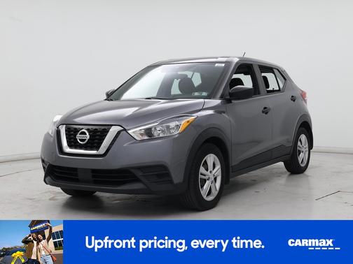 Gray 2020 Nissan Kicks S
