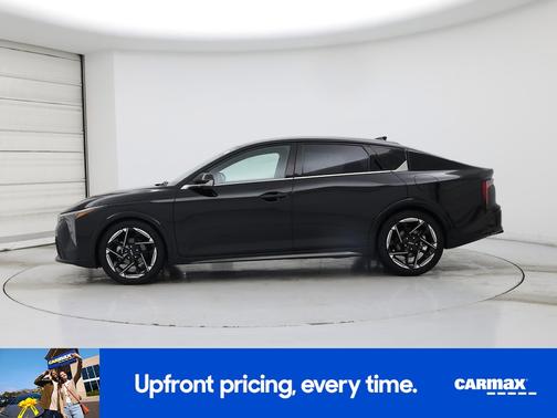 Black 2025 Kia K4 GT-Line