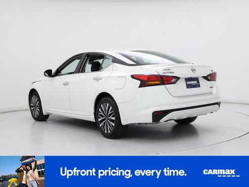 2023 Nissan Altima SV