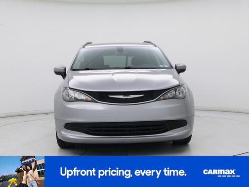 2020 Chrysler Voyager LXI