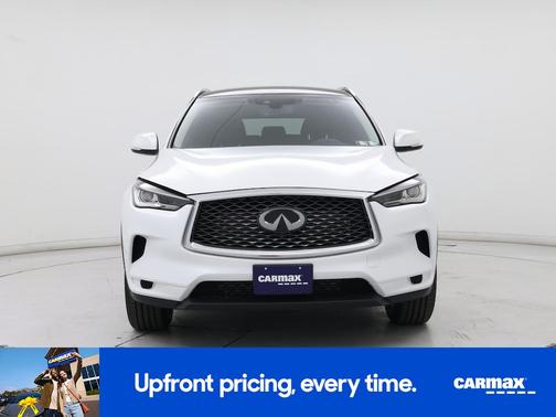 White 2023 INFINITI QX50 Luxe