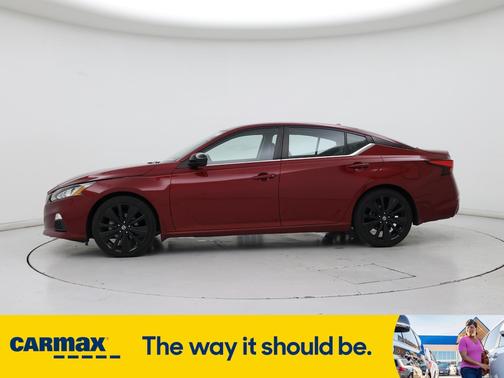 2022 Nissan Altima SR