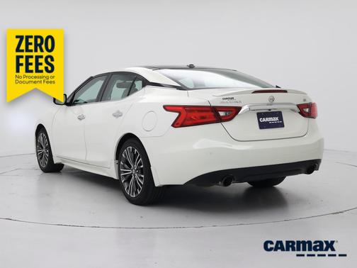 White 2016 Nissan Maxima SL