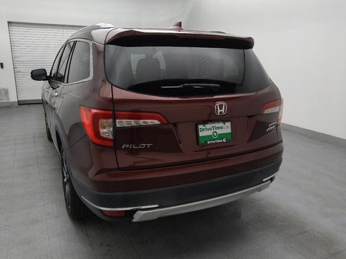 2019 Honda Pilot Touring 8-Passenger