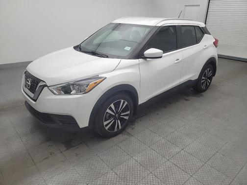 2020 Nissan Kicks SV