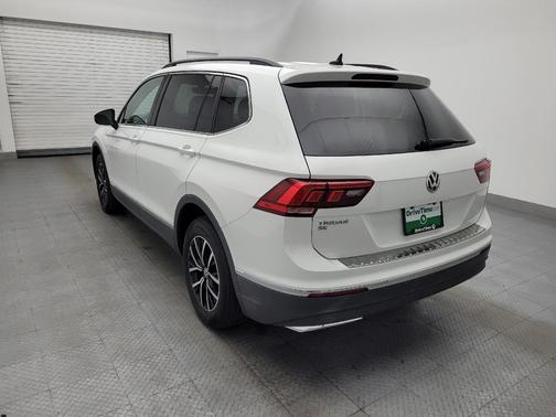 Pure White 2021 Volkswagen Tiguan 2.0T SE