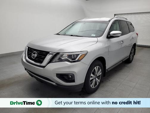 2017 Nissan Pathfinder SV