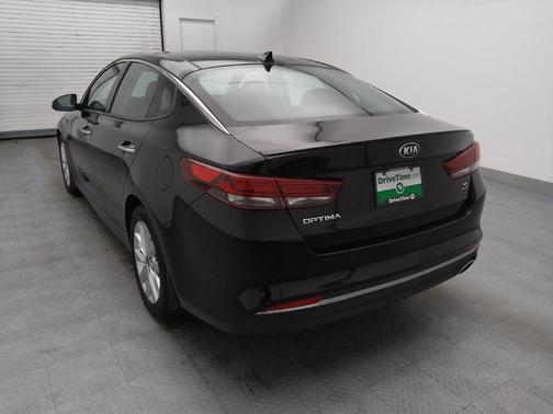 2018 Kia Optima S
