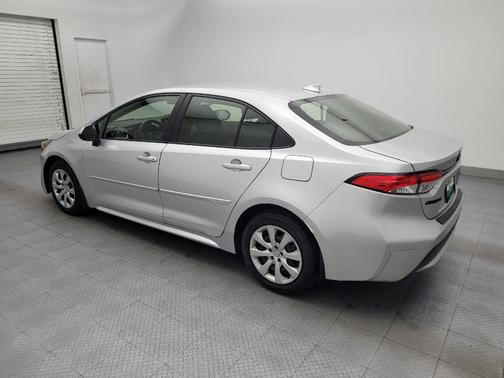 Classic Silver Metallic 2022 Toyota Corolla LE