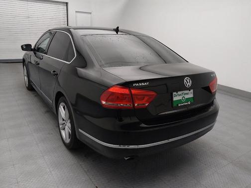 2015 Volkswagen Passat 1.8T Auto SEL Premium