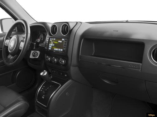 True Blue Pearlcoat 2017 Jeep Patriot Latitude