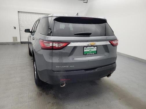 Satin Steel Metallic 2018 Chevrolet Traverse LS