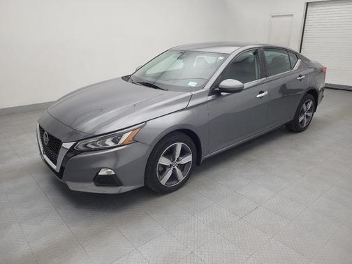 2021 Nissan Altima 2.5 SV