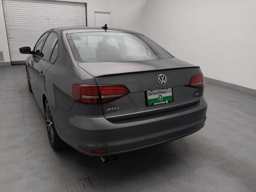 2016 Volkswagen Jetta 1.8T Sport