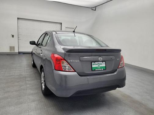 2017 Nissan Versa 1.6 SV